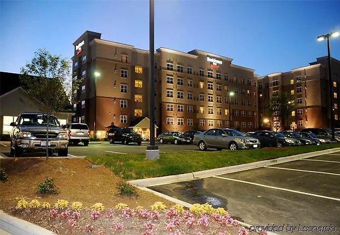 Residence Inn Charlotte Concord 2*,